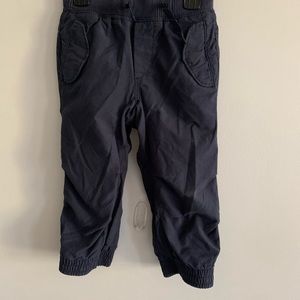 Baby Gap 2T Toddler boys Pants with grey cotton lining. In excellent condition.
